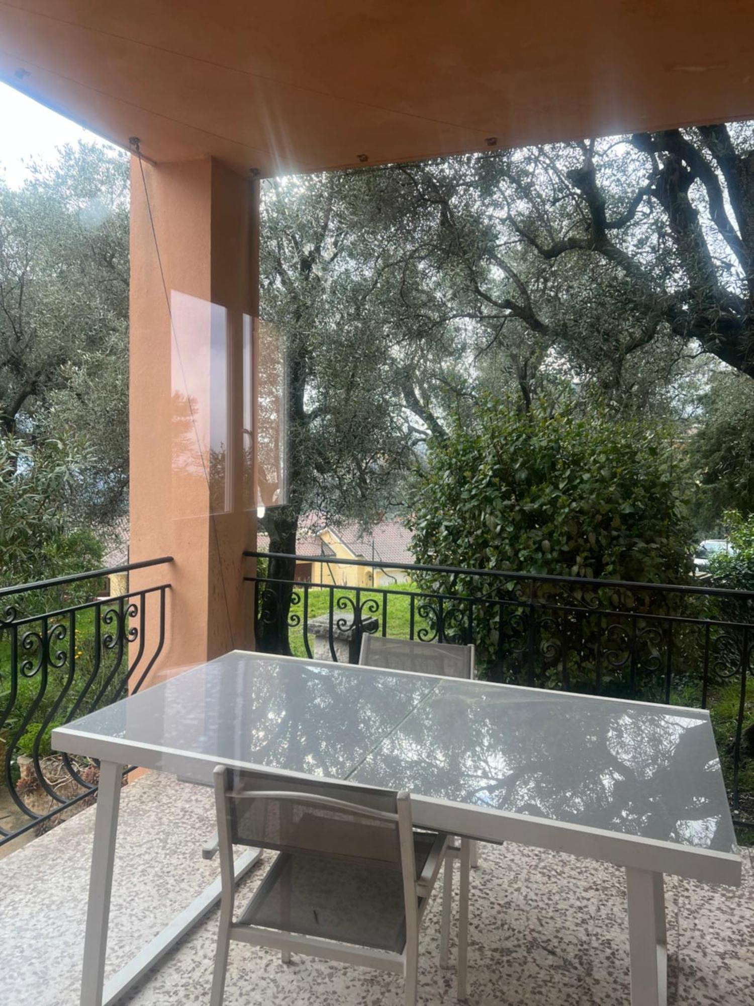 Bas De Villa Vue Mer Eze Village Ngoại thất bức ảnh